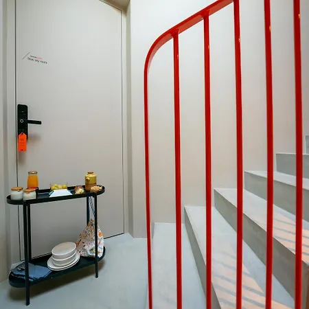 Hotel Sutrooms